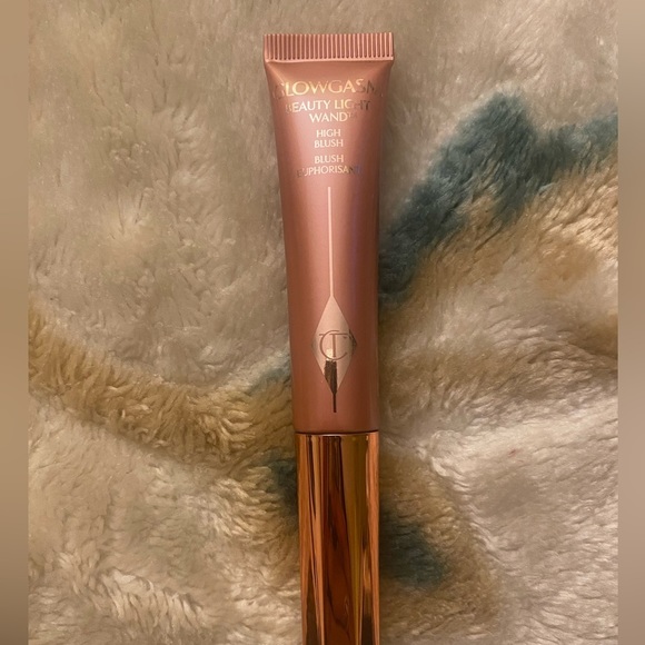 PINKGASM Charlotte Tilbury BEAUTY LIGHT Wand (brand new in the box never opened) - Picture 5 of 10